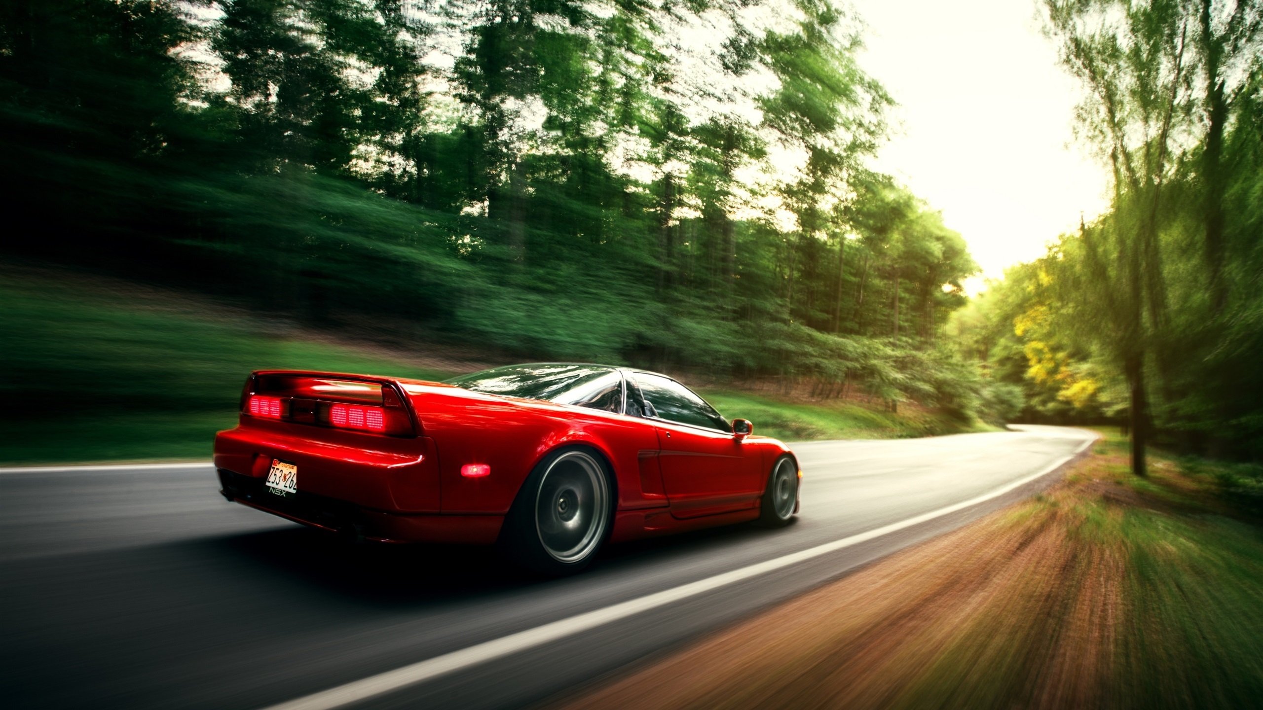 意甲经典对决：尤文图斯迎战AC米兰，冠军争夺白热化，尤文图斯vsac米兰意大利杯